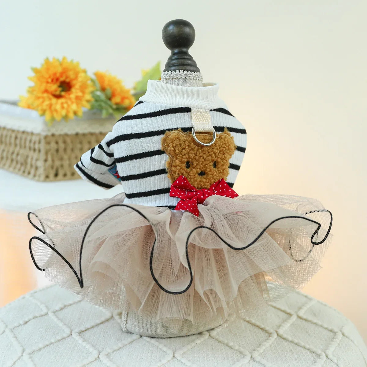 Fancy Princess/Wedding Dress for Dogs or Cats.