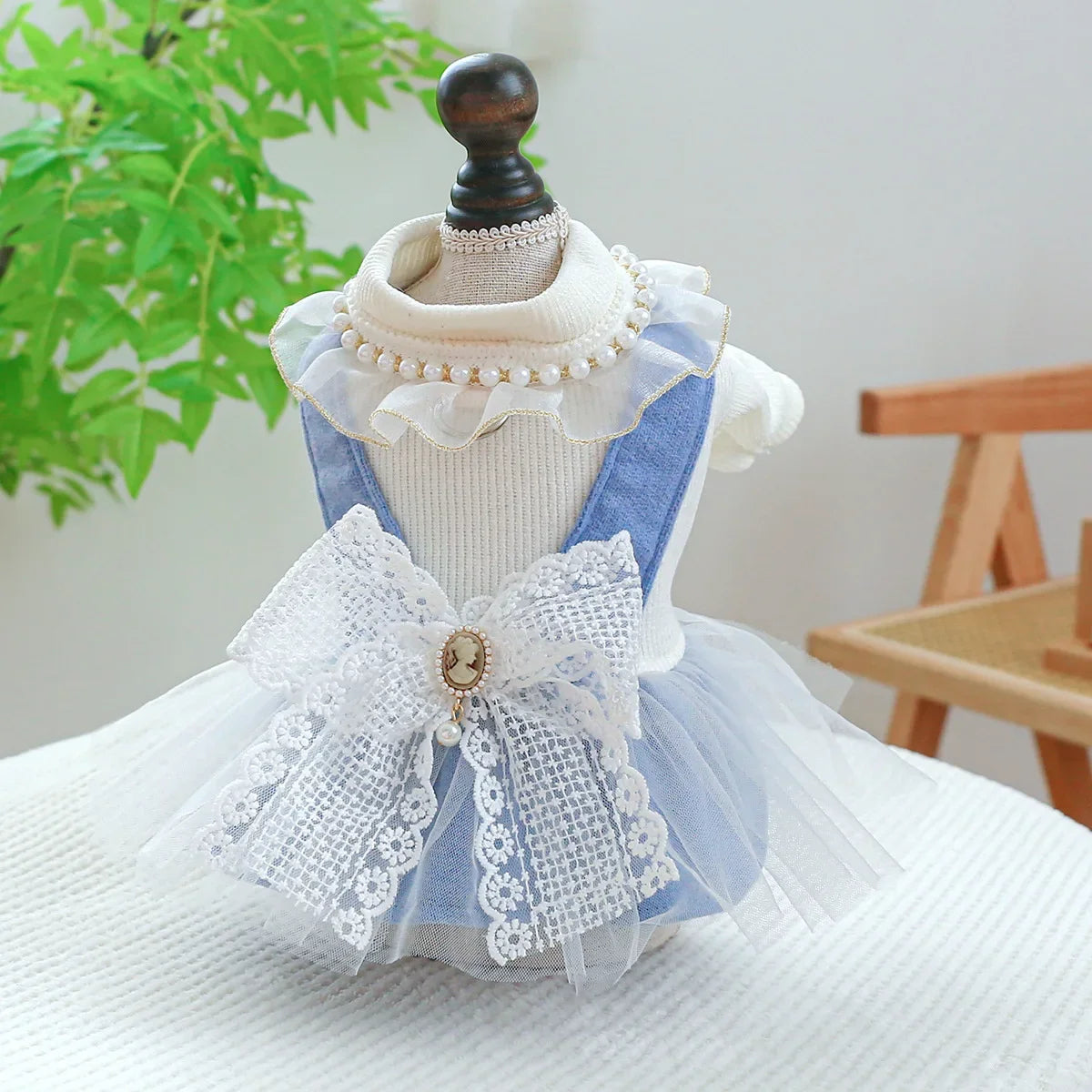 Fancy Princess/Wedding Dress for Dogs or Cats.